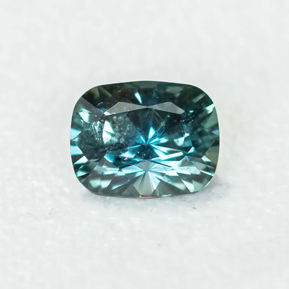 4.86CT ELONGATED CUSHION MADAGASCAR SAPPHIRE, DEEP FOREST TEAL GREEN, 10.53X8.534MM