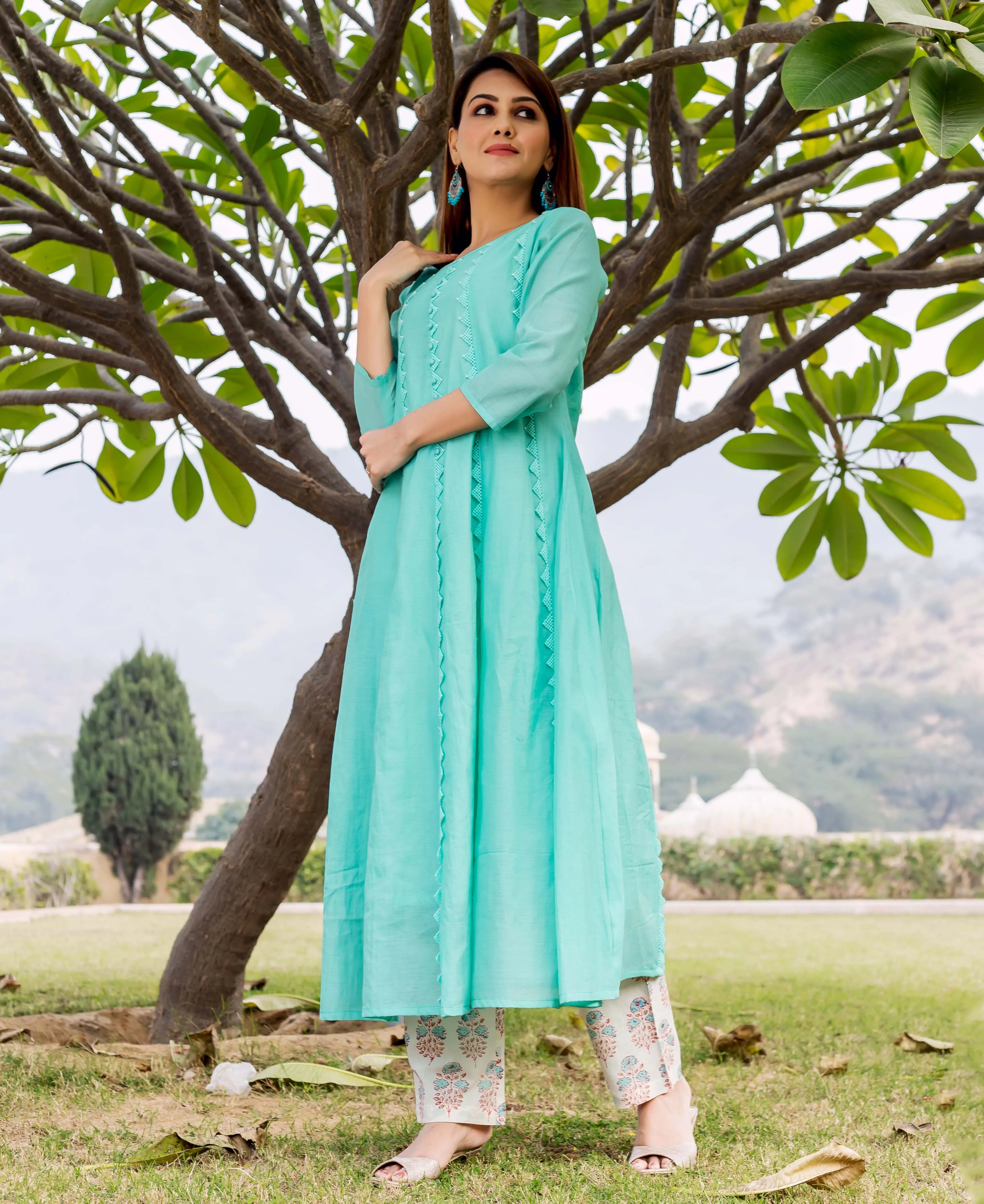 Aryahi Sea Green Chanderi Embroidered Kurta