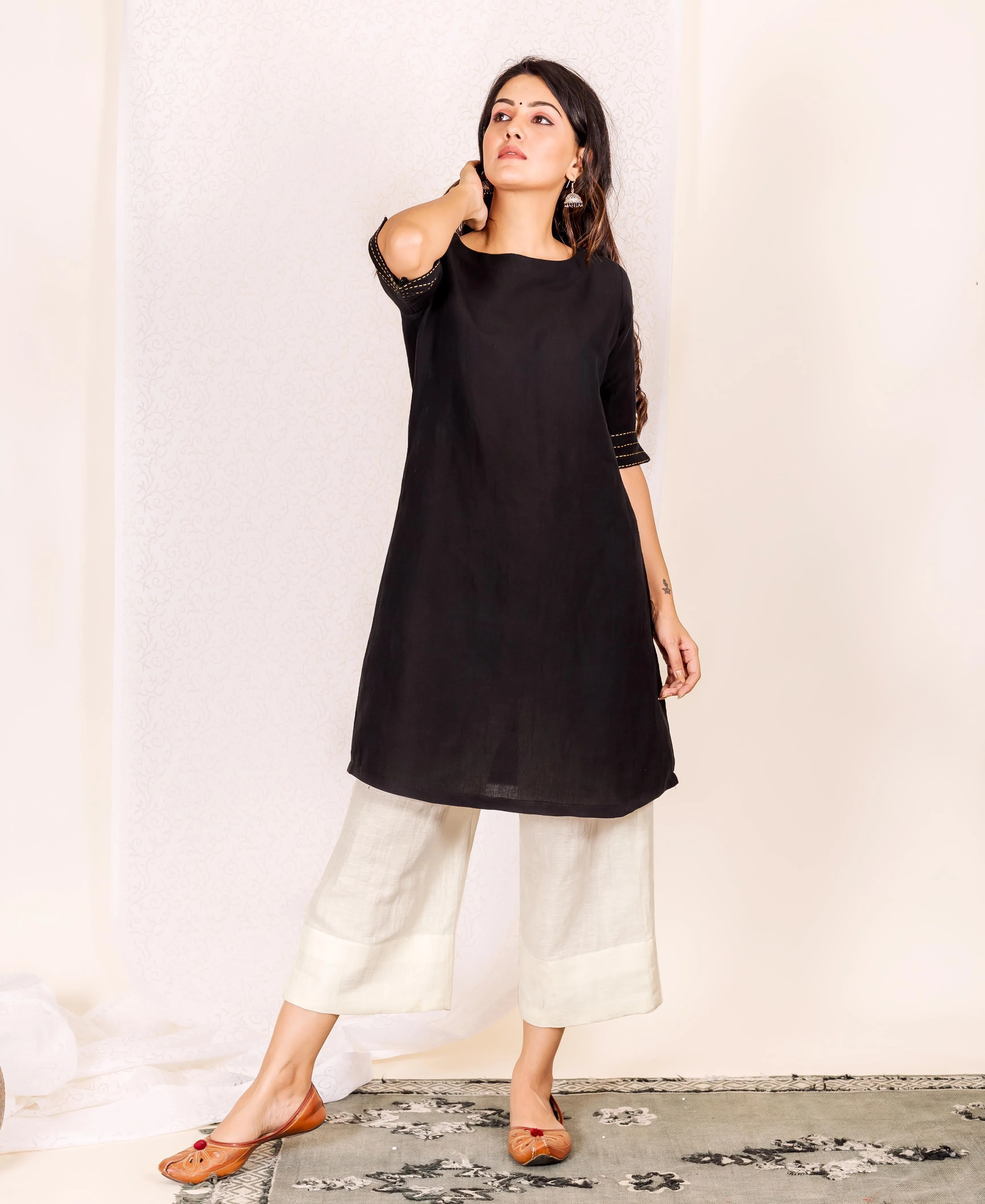 Black / Off White Linen Kurta