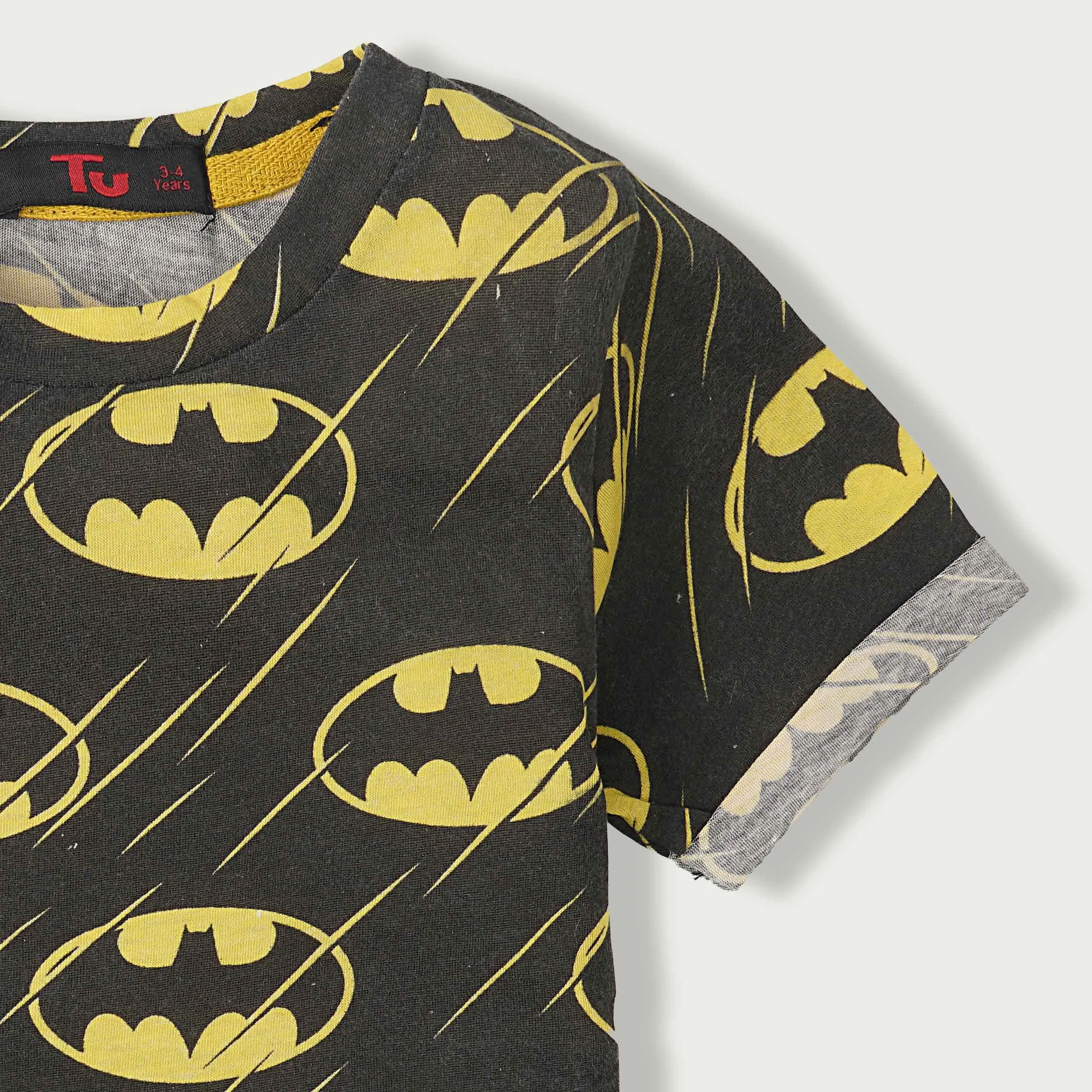 C1478 TOA Batman Black with Yellow T-Shirt