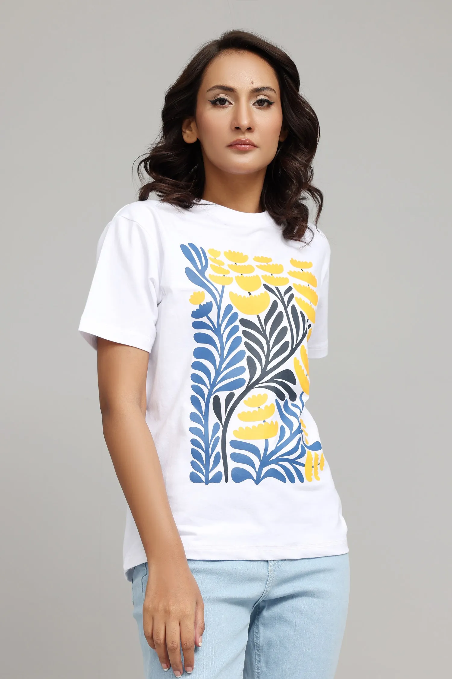 ECO-CHIC TROPICAL LEAF GRAPHIC T-SHIRT-BLUE/YELLOW