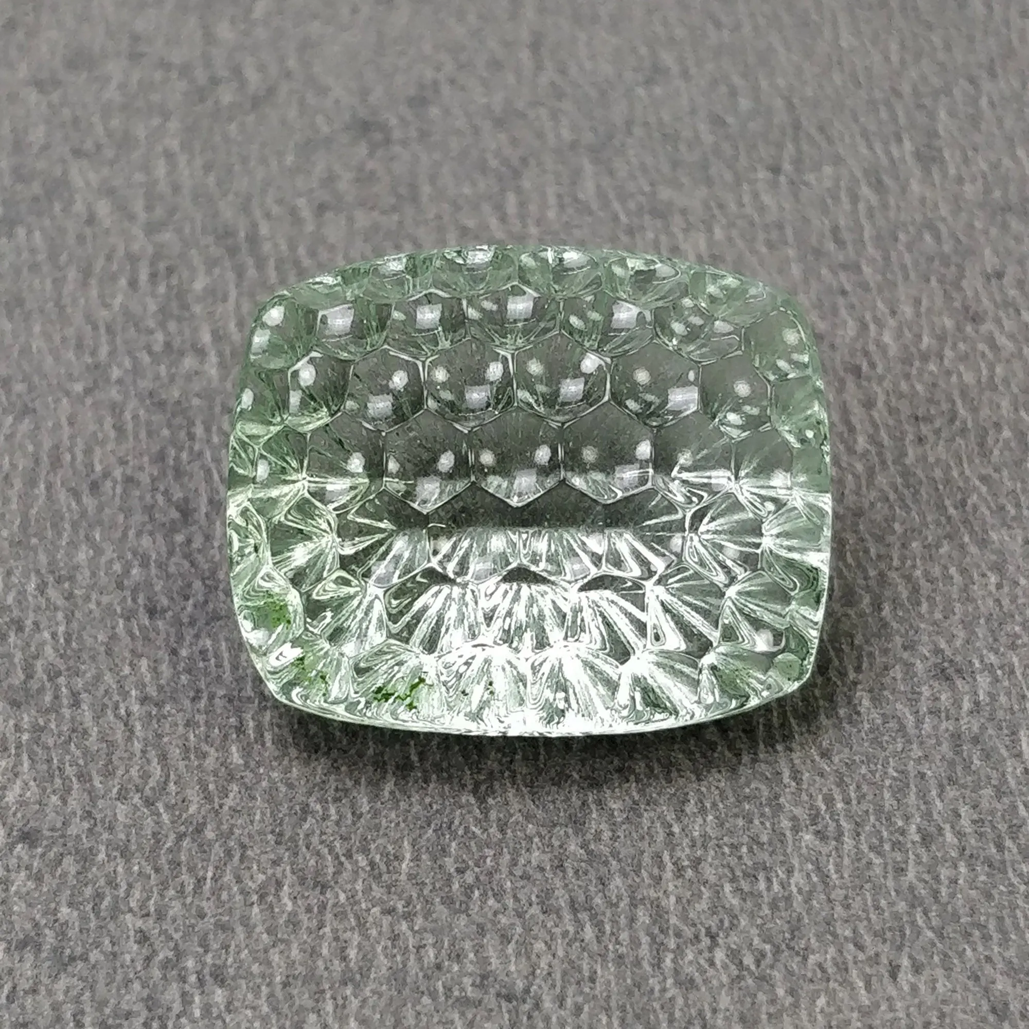 GREEN AQUAMARINE Gemstone Carving  : 20.40cts Natural Untreated Aqua Hand Carved Cushion Shape 16*20mm (With Video)