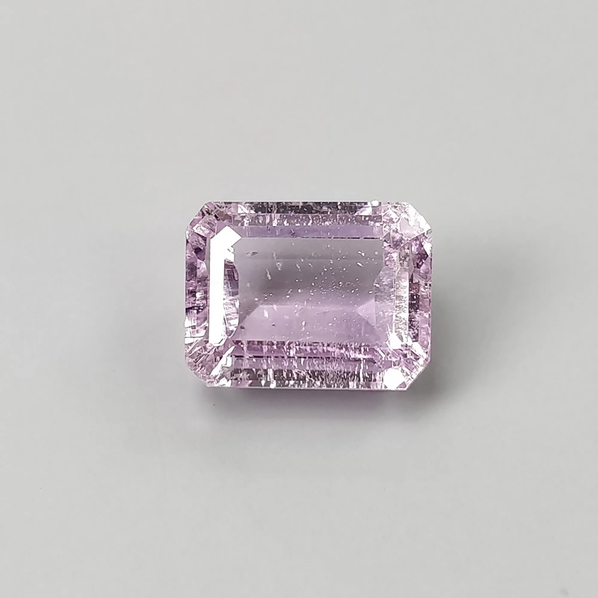 KUNZITE Gemstone Normal Cut : 3.75cts Natural Untreated Unheated Purple Kunzite Cushion Shape 10*7.5mm