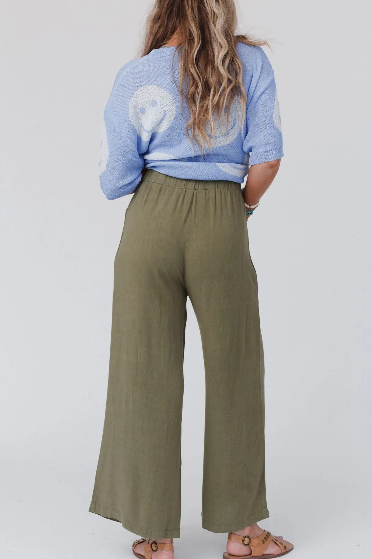 Pocket Full Of Sunshine Wide Leg Pants - Olive