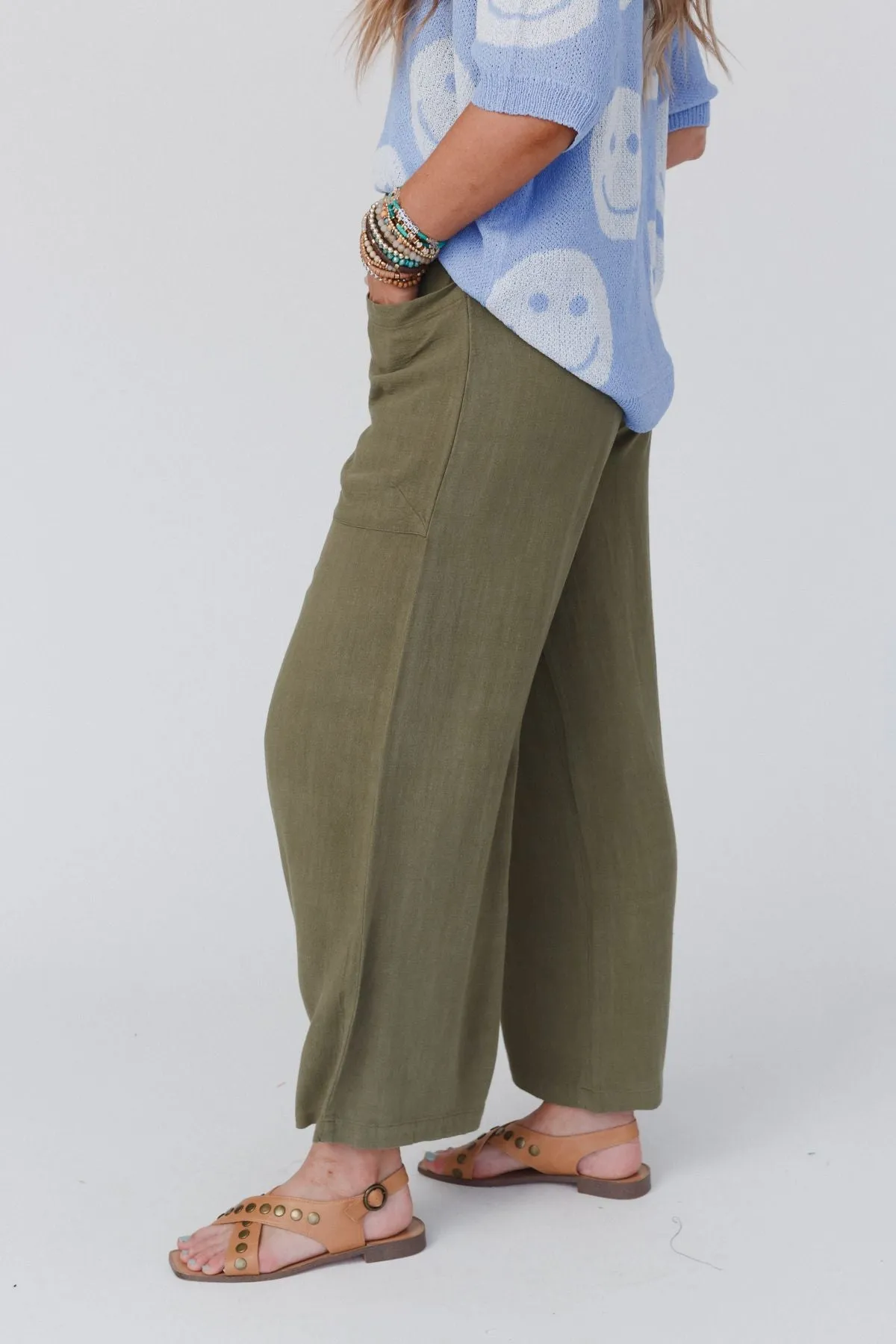 Pocket Full Of Sunshine Wide Leg Pants - Olive