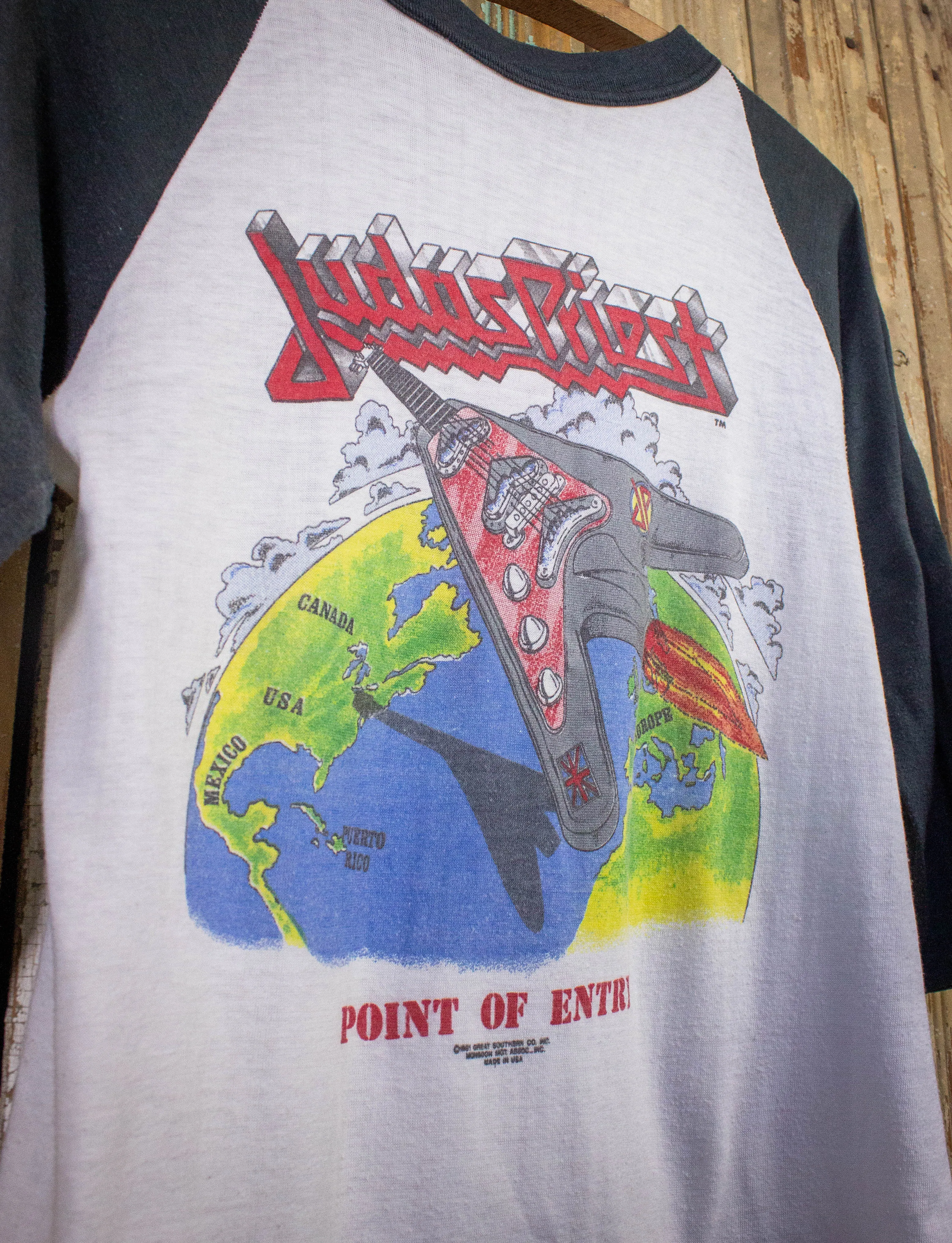 Vintage Judas Priest Point of Entry Raglan Concert T Shirt 1981 White/Gray Small